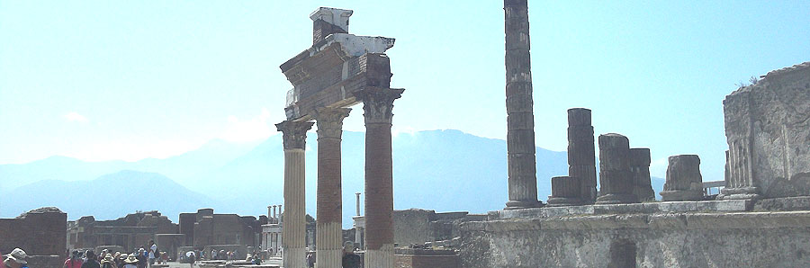 Forum at pompeii italy
